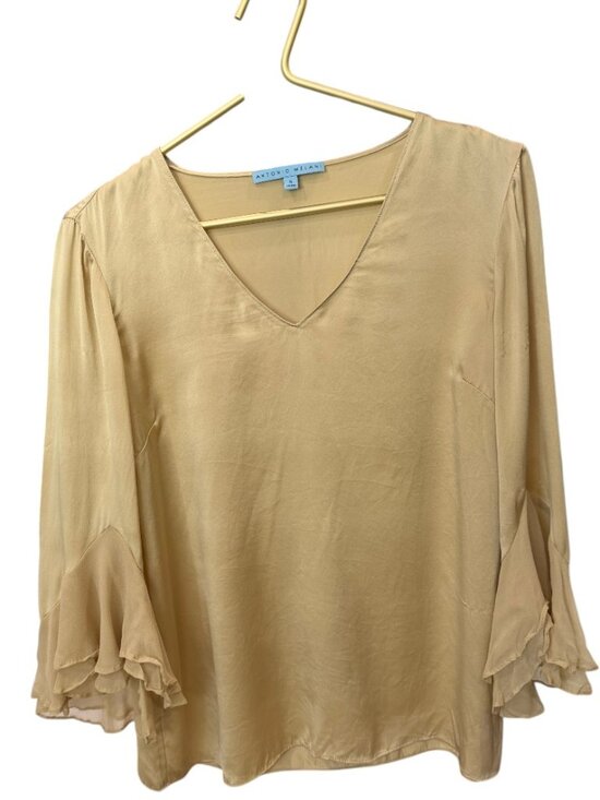Antonio Melani Gold Silk Tiered Flutter Sleeve Blouse Size S - Picture 2 of 5